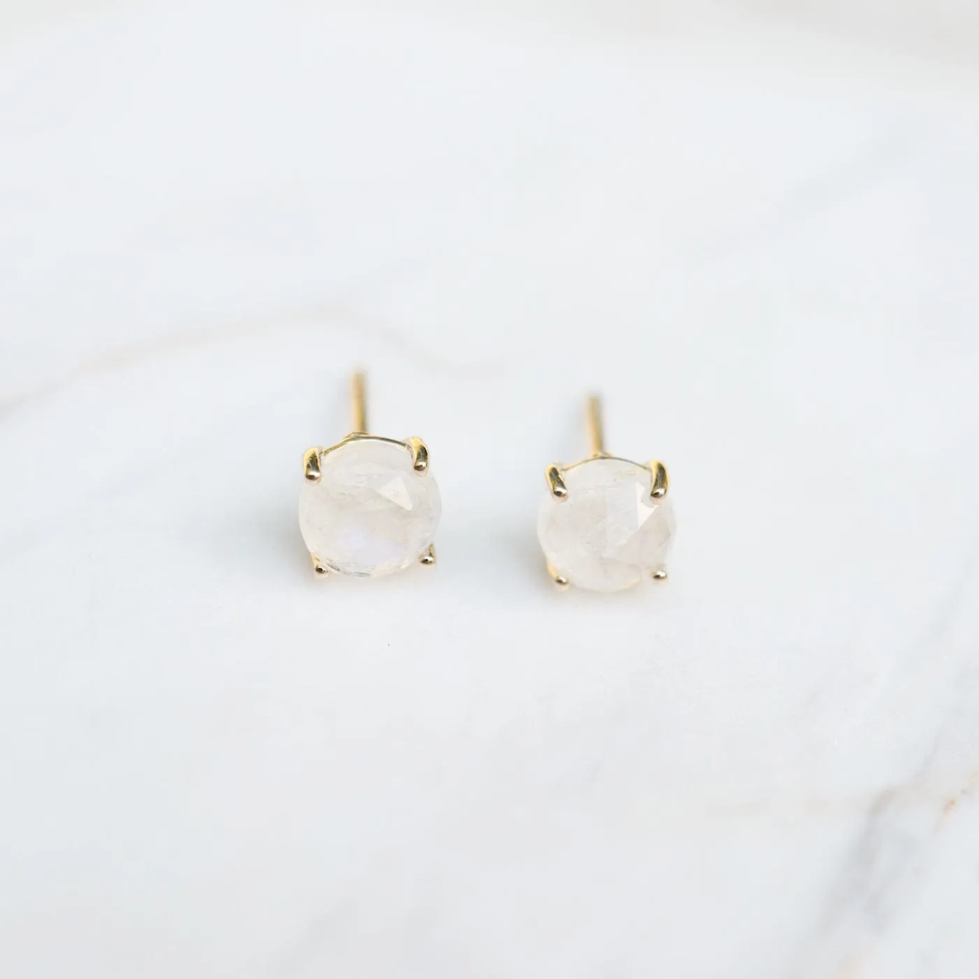 14k Yellow Gold 6mm Round Rainbow Moonstone Post Earrings