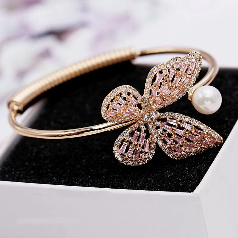 Avia Bangle Bracelet