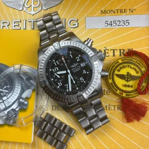 Breitling Chrono Avenger E13360 (2003)