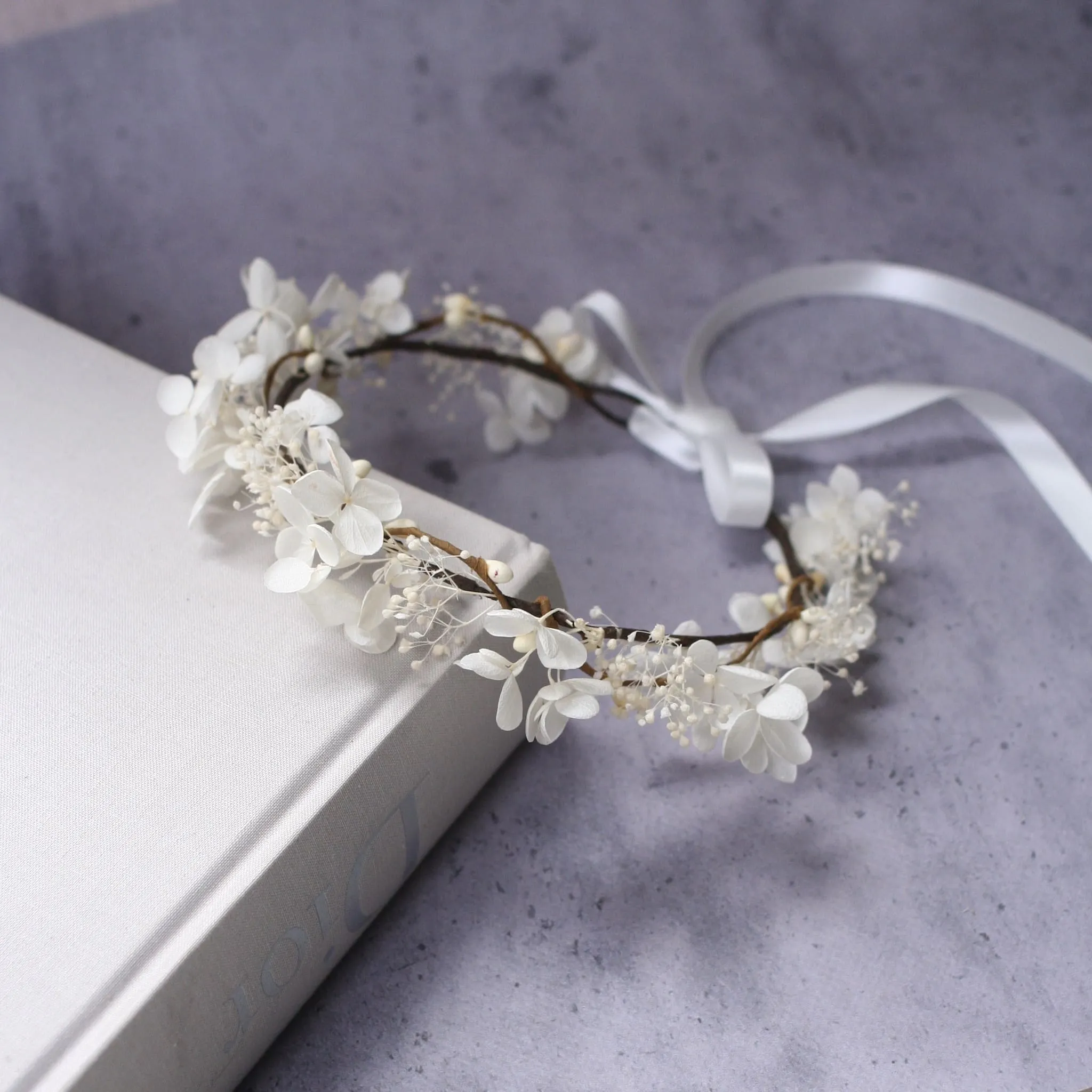 Everlasting Flower Crown DAINTY WHITE