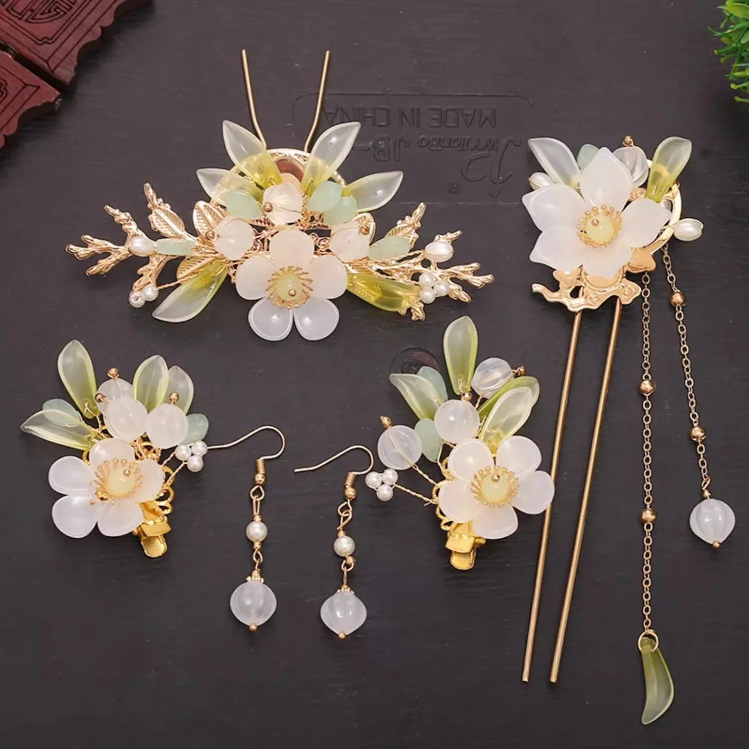 Fanzi 簪子 Floral Hairpin Sets