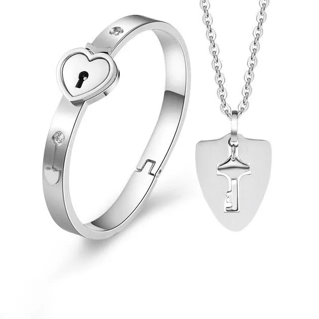 Fashion Concentric Lock Key Titanium Steel Stainless Steel Jewelry Bracelet Necklace Couple Sets