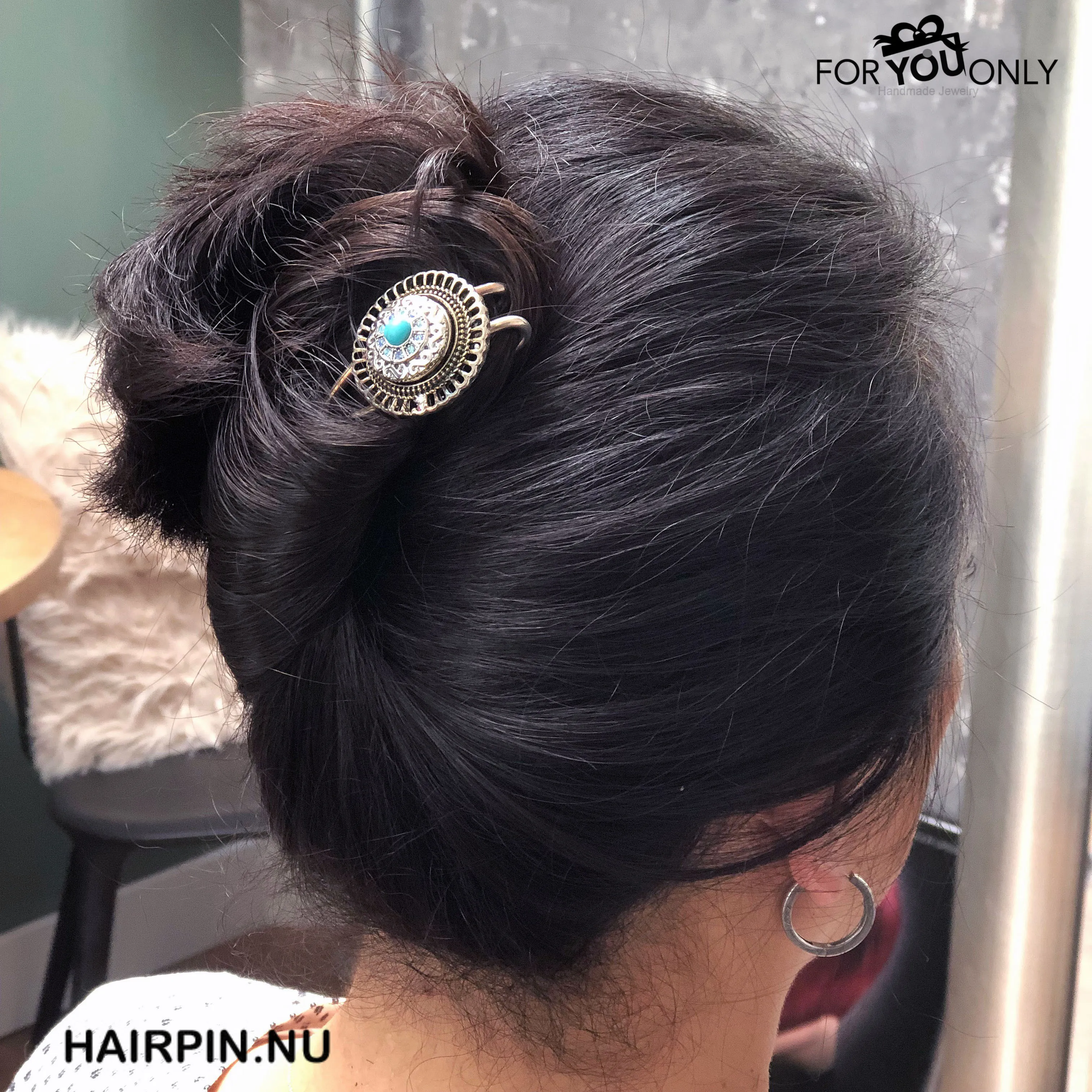 Hairpin Round- HAIRACCESSOIRE - haarpin incl. 3 gratis clickbuttons naar keuze