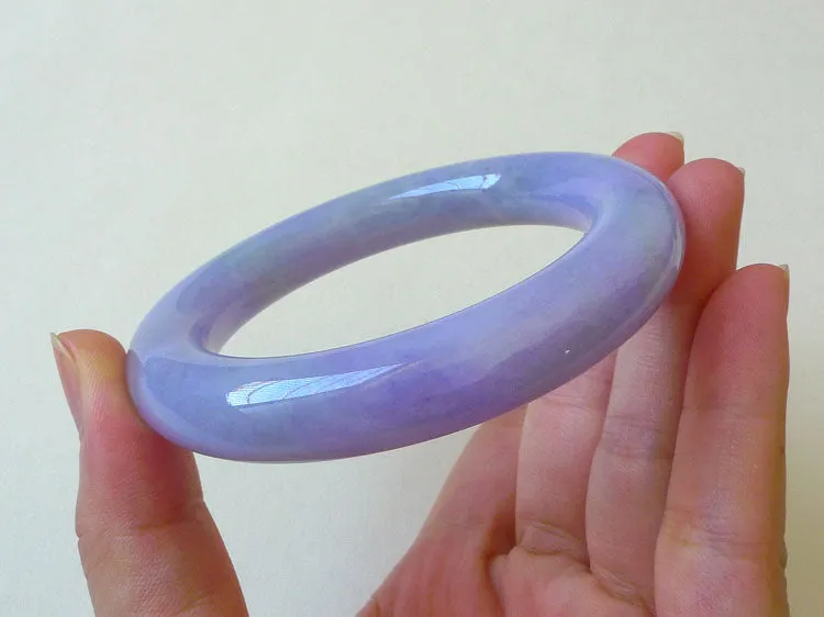 Natural Jade Bangle Jadeite Bangle Internal Diameter 56.5mm BER250