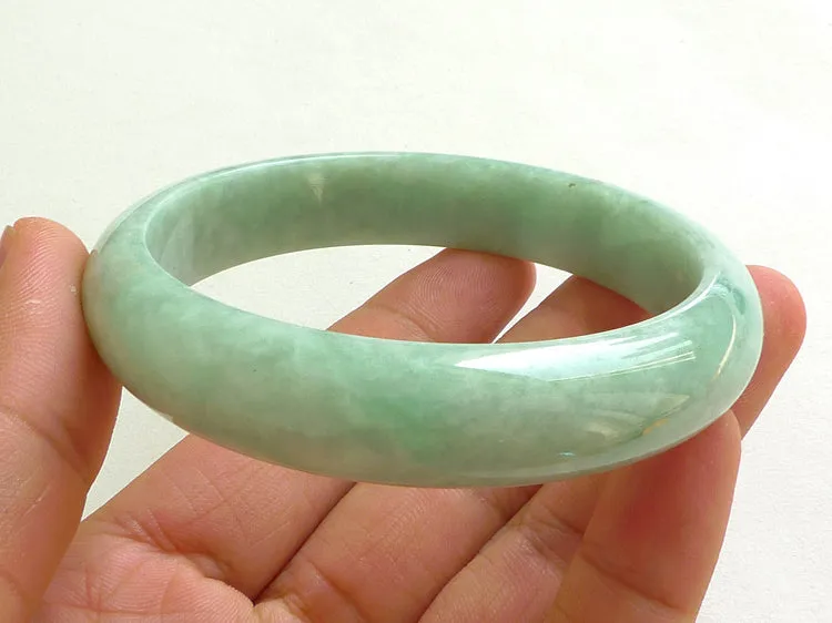 Natural Jade Bangle Jadeite Bangle Internal Diameter 58mm BER779