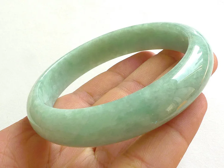 Natural Jade Bangle Jadeite Bangle Internal Diameter 58mm BER779