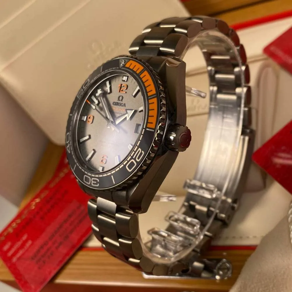 Omega Seamaster Planet Ocean 215.90.44.21.99.001 (2017)