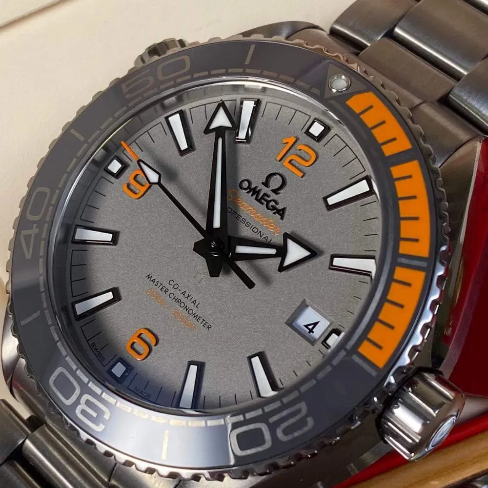 Omega Seamaster Planet Ocean 215.90.44.21.99.001 (2017)