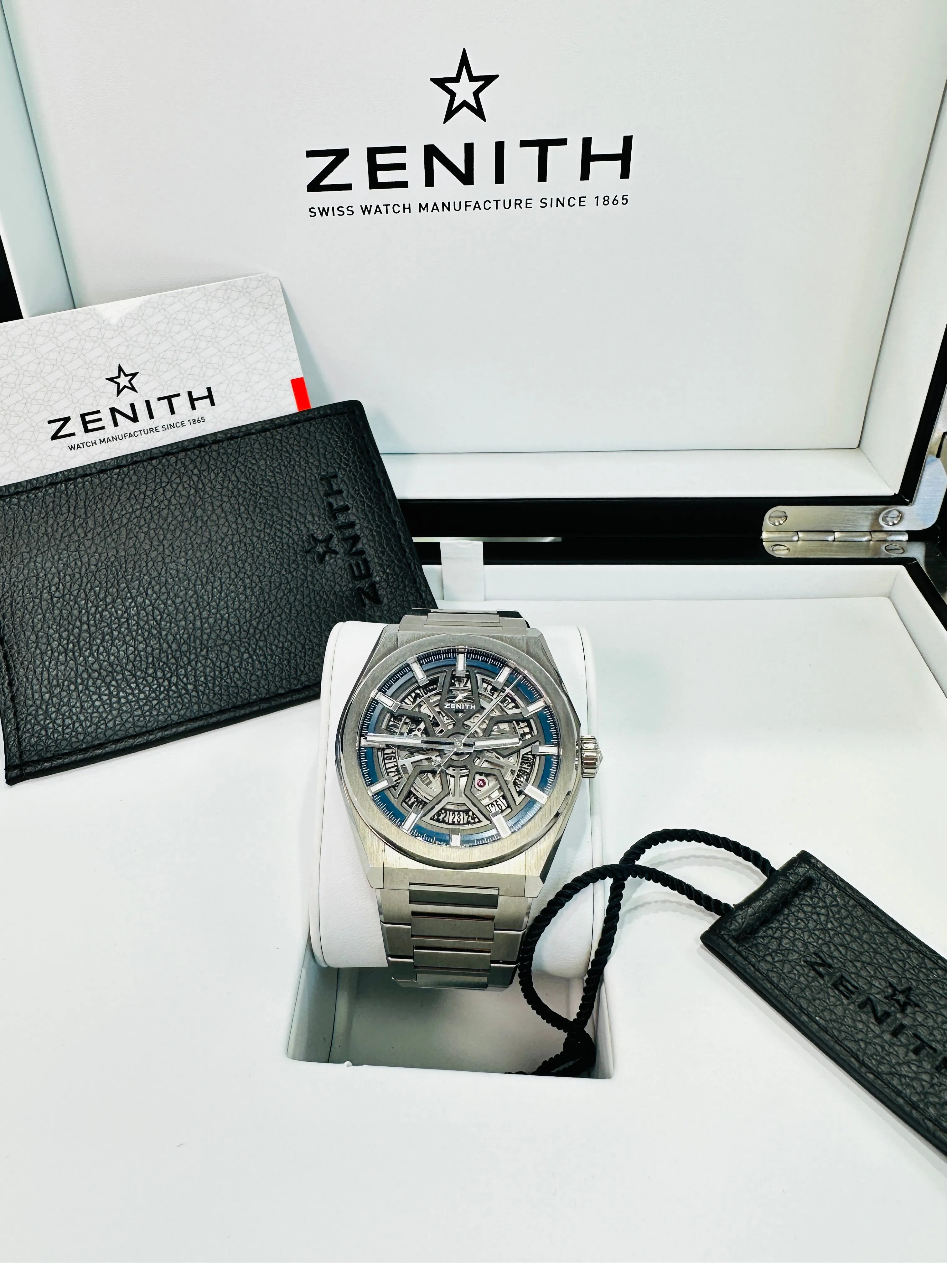 Zenith Defy Classic 41mm Titanium Skeleton Dial Ref-95.9000.670/78.M9000 Box and Papers