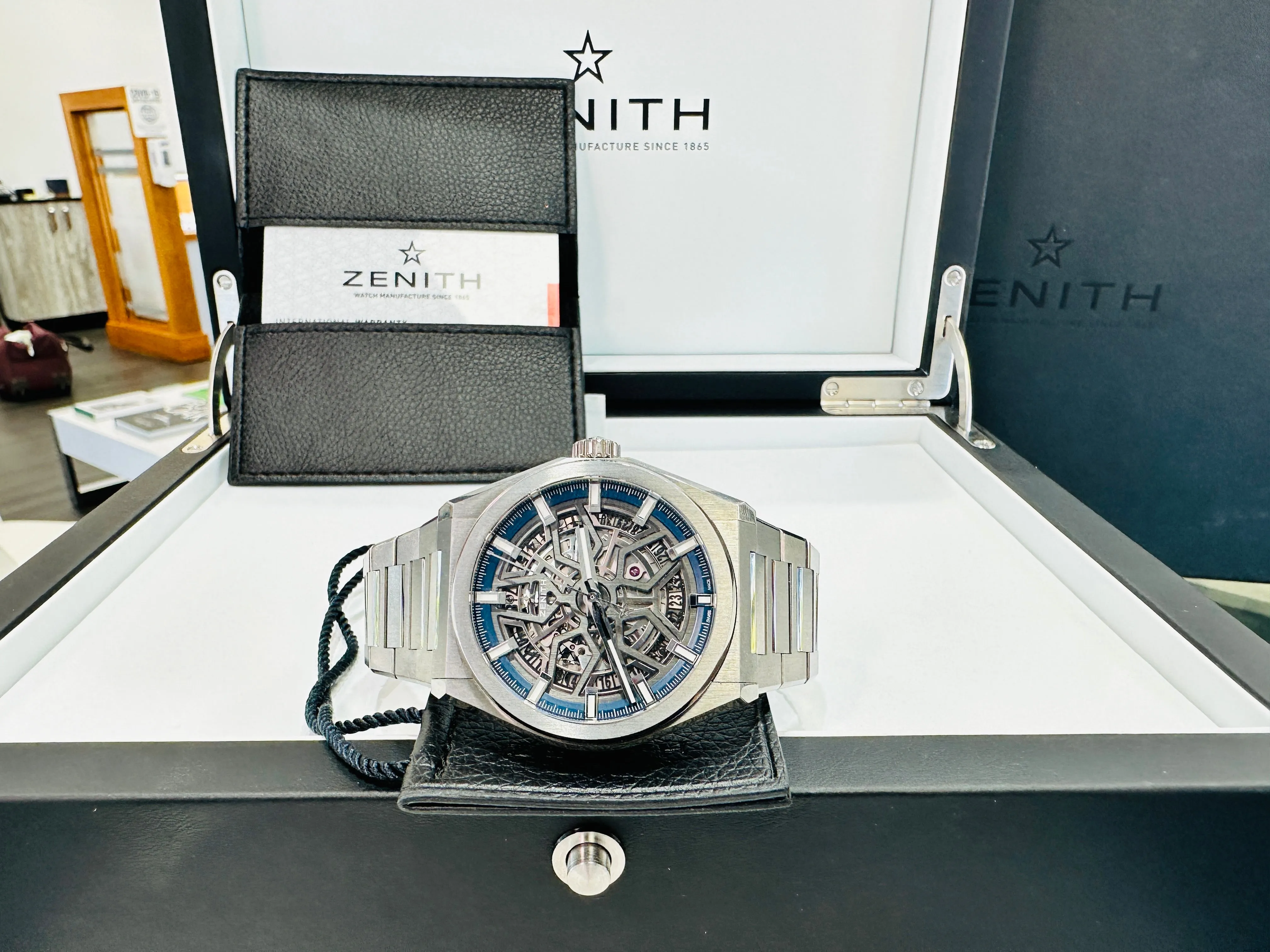 Zenith Defy Classic 41mm Titanium Skeleton Dial Ref-95.9000.670/78.M9000 Box and Papers